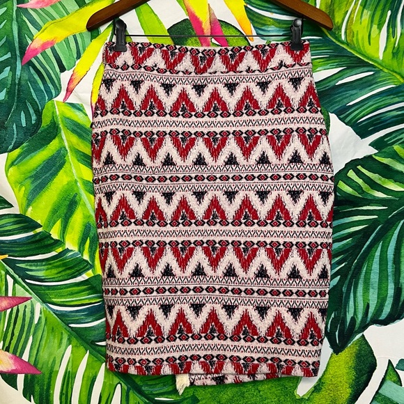 H&M S Red Cream Aztec Boho Pencil Pull on Faux Wrap Knee Length Casual Skirt - Picture 2 of 7